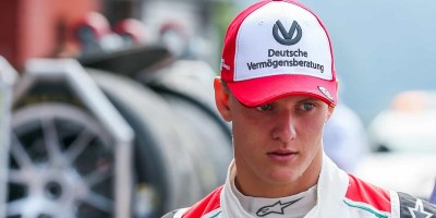 Filho de Schumacher irá testar Ferrari após GP do Bahrein