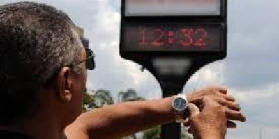 Governo põe fim ao horário de verão: 