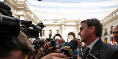 Ao comentar 100 dias de governo, Bolsonaro ataca a imprensa