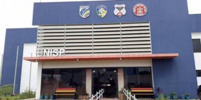 Dona de bar que esfaqueou cliente é indiciada
