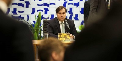 Rodrigo Maia sobre acesso a dados de Bolsonaro: 'É gravíssimo'