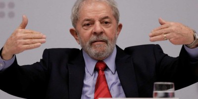 Lula pede ao STJ para cumprir pena em regime aberto