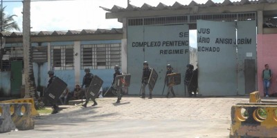 Rebelião em presídio de Manaus deixa 15 mortos