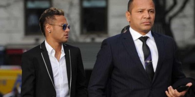 Advogados acusam pai de Neymar de forjar álibi