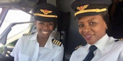 Pela primeira vez Boeing 737 é pilotado apenas por mulheres