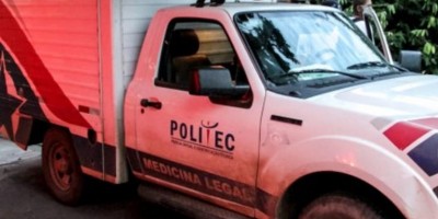 Homem morre ao engasgar com pé de galinha
