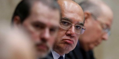 Maia e STF são alvos em ato à favor de Moro