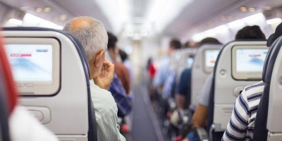 Passageira tem ‘ataque de fúria’ e ameaça derrubar avião