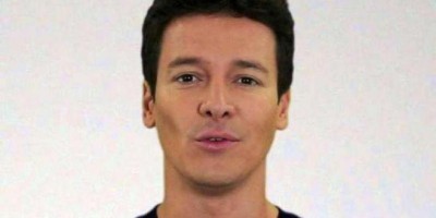 Cantor sai de programa direto para clínica de reabilitação