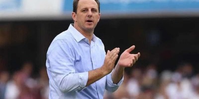 Cruzeiro paga multa de Ceni, mas atrasa pagamentos de elenco