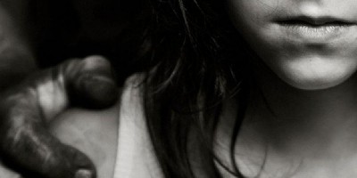 Jovem abusa sexualmente de suas três irmãs e é preso