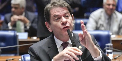 Maia se tornou 'presa' de achacador, diz Cid Gomes