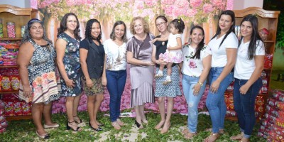 ROLIM DE MOURA: Tarde solidária arrecada doces para crianças