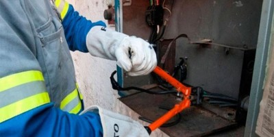 Corte irregular de energia agrava quadro clínico de criança de 6 anos