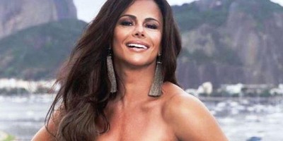 Viviane Araújo bota o bumbum para jogo e provoca fãs