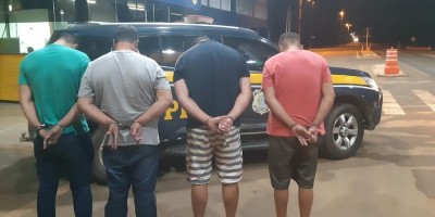 Quatro homens são presos com 14 identidades falsas para aplicar golpes em Vilhena