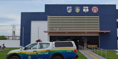 Menina de 3 anos e bebê de 10 dias são achadas vivendo em boca de fumo em Vilhena