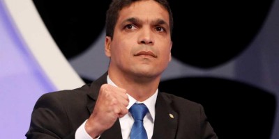 De olho em 2022, Cabo Daciolo tenta recriar partido de Enéas