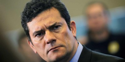 'Precisamos do projeto anticrime', diz Moro no Twitter
