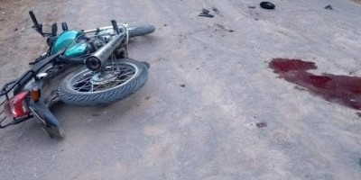 Batida frontal entre motos deixa um morto Guajará-Mirim