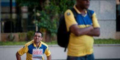 Funcionários dos Correios ameaçam entrar em greve