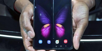 Smartphone dobrável da Samsung chega ao Brasil por R$ 13 mil