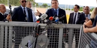 Bolsonaro diz que zera impostos federais se governadores zerarem ICMS sobre combustível