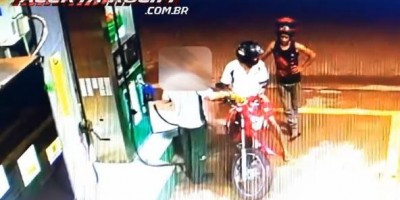 Bandidos roubam moto e, durante a fuga, roubam posto de combustível em Rolim de Moura;...