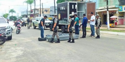 Criminosos trocam tiros com a PM e morrem durante assalto a loja no Acre