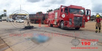 Motociclista morre ao bater de frente com carreta na Br-364 em Ariquemes