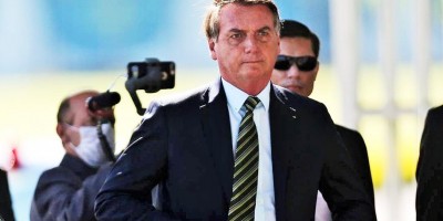 Bolsonaro diz que vai sancionar auxílio de R$ 600 nesta terça; veja quem poderá receber