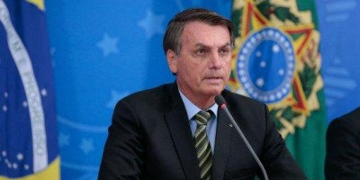 Bolsonaro diz que anuncia nesta quarta sanção de auxílio de R$ 600 a informais