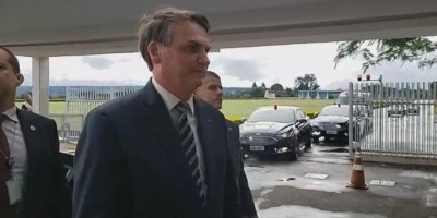 'Enquanto eu for presidente, não haverá aborto', diz Bolsonaro