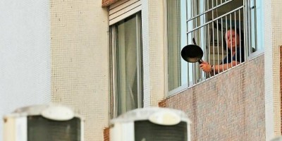 Cidades brasileiras registram panelaço após anúncio de demissão de Sergio Moro