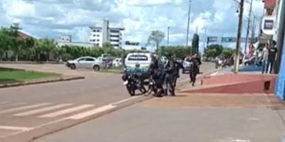 PM prende suspeito após intensa perseguição pelas ruas de Rolim de Moura; veja os...