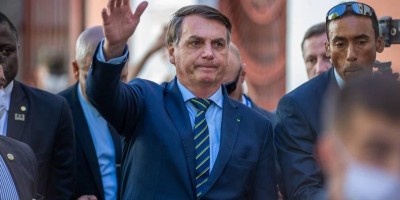 Presidente diz que 'Gostaria que todos voltassem a trabalhar, mas quem decide são os...