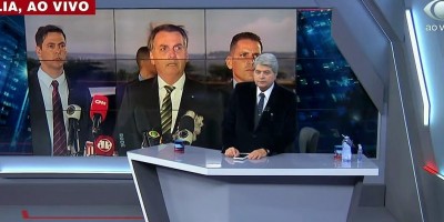 Bolsonaro diz que faria churrasco neste sábado, volta atrás, chama jornalistas de...