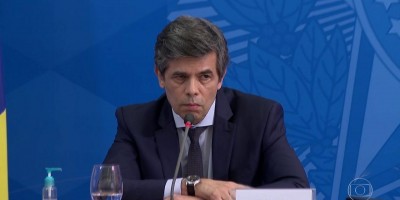 'Não é atribuição nossa' diz Ministro da Saúde ao ser informado em entrevista que...