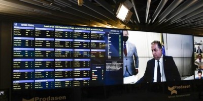 Senado aprova uso obrigatório de máscaras em todo país