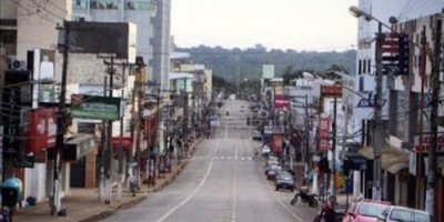 Novo decreto restringe trânsito, fecha rodoviárias e paralisa transporte coletivo em...