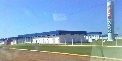 JBS reabre frigorífico após mais de 260 funcionários contraírem Covid-19 em São...