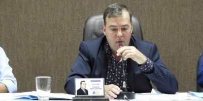 Nova Brasilândia – Presidente da Câmara Jocelino Saidler devolve R$ 40 Mil para a...