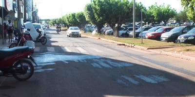 Prefeito de Rolim de Moura tem competência para decidir quais comércios abrem ou fecham...