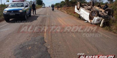 Caminhonete capota na RO-010 em Novo Horizonte