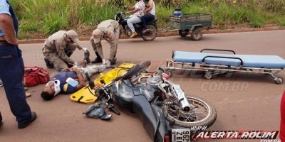 Para não bater em outra moto, motociclista desvia e sofre queda na Rua Parnaíba, em...