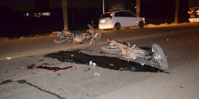 Acidente envolvendo quatro veículos na BR-364 em Jaru deixa três pessoas gravemente...