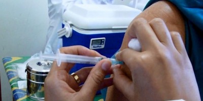 Vacinação contra a gripe (Influenza) está disponível para a população em Rolim de...
