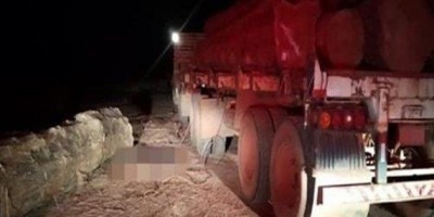 Jovem morre esmagado por tora enquanto trabalhava em madeireira