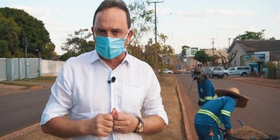 Prefeito de Rolim de Moura anuncia que 'Tapa Buracos' pode começar nos próximos dias