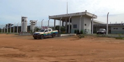Vídeo mostra como serras teriam entrado em presídio de Ariquemes